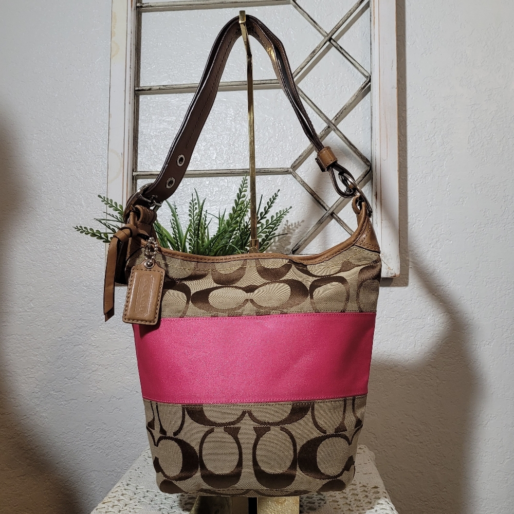 Signature Coach F13362 Stripe Tan Pink Rugby Duffle Bucket Shoulder Bag Adjustab